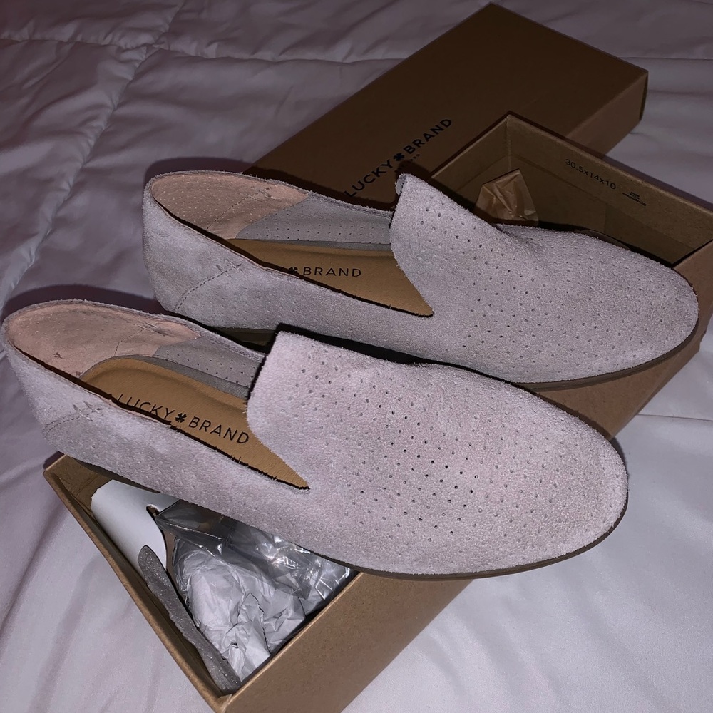 Lucky brand flats